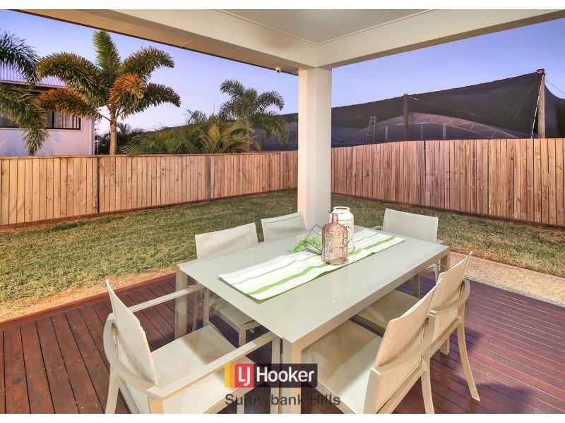 20 Walker Circuit, Eight Mile Plains QLD 4113