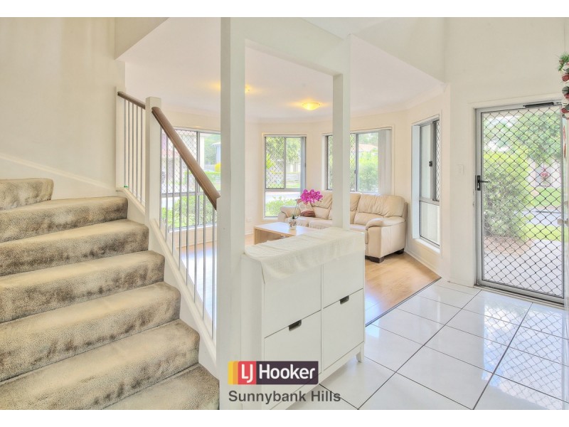 1 Mead Place, Calamvale QLD 4116