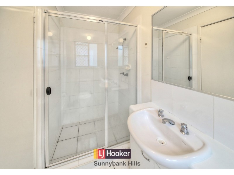 1 Mead Place, Calamvale QLD 4116