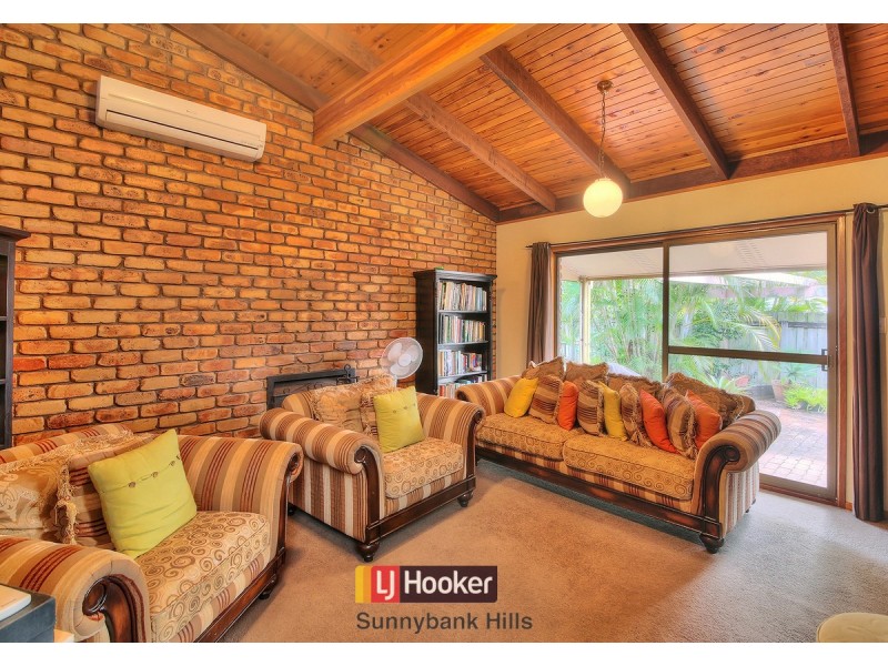 5 Dysart Court, Runcorn QLD 4113