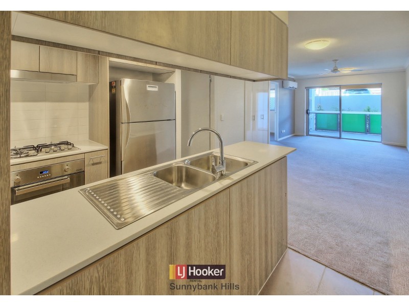 110/26 Macgroarty Street, Coopers Plains QLD 4108