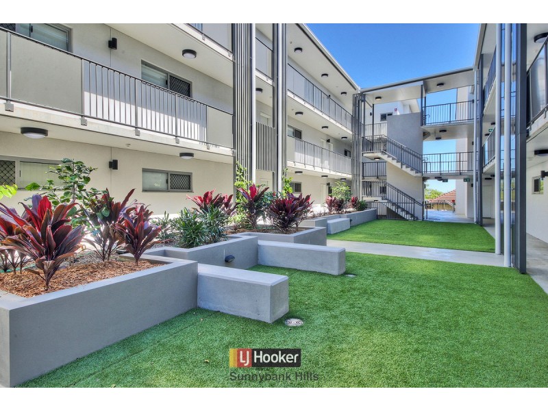 110/26 Macgroarty Street, Coopers Plains QLD 4108