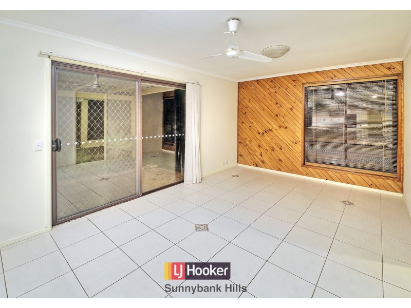 10 Kurru Street, Eight Mile Plains QLD 4113