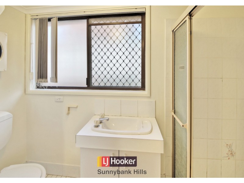 10 Kurru Street, Eight Mile Plains QLD 4113