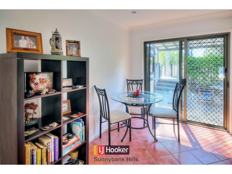 18 Antlia Street, Regents Park QLD 4118