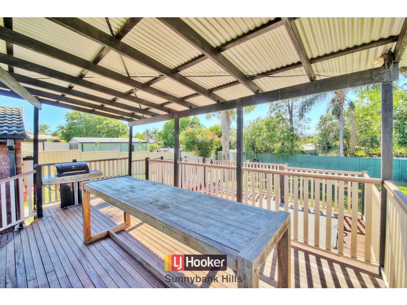 18 Antlia Street, Regents Park QLD 4118