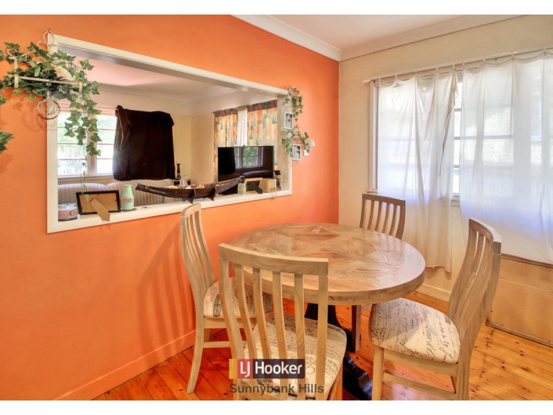 11 Deacon Street, Coopers Plains QLD 4108