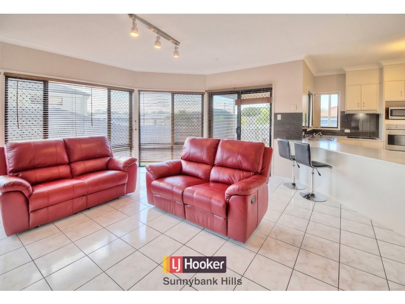 7 Woodglen Street, Kuraby QLD 4112