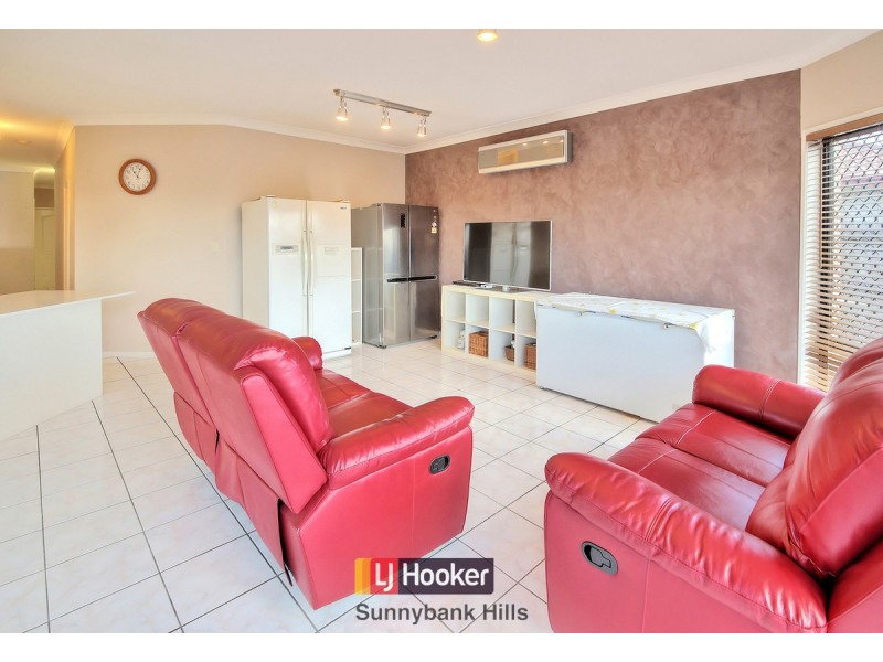 7 Woodglen Street, Kuraby QLD 4112