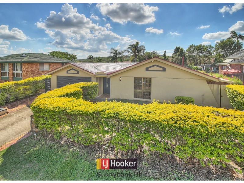 18 Gartford Street, Robertson QLD 4109