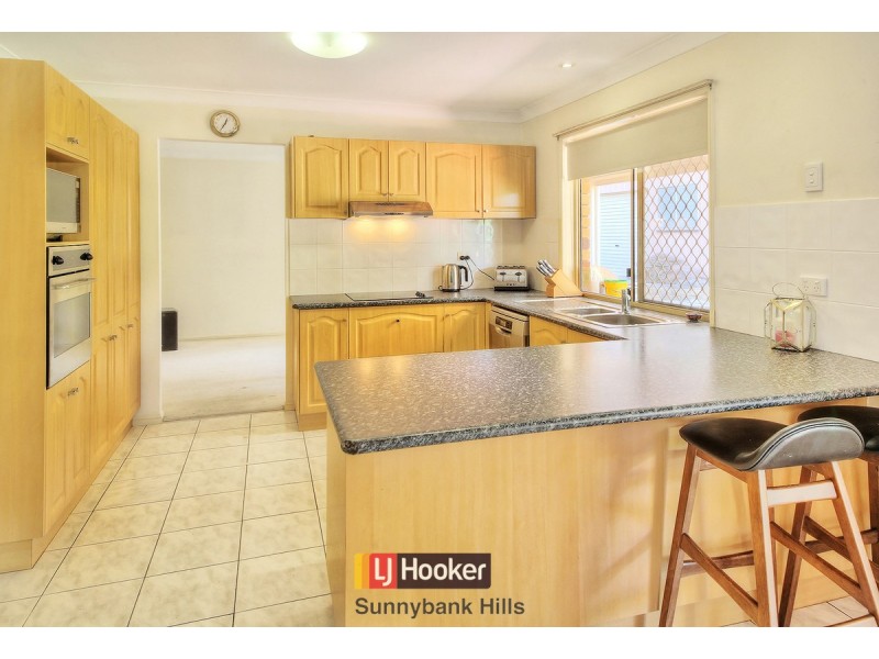 41 Nambung Place, Parkinson QLD 4115