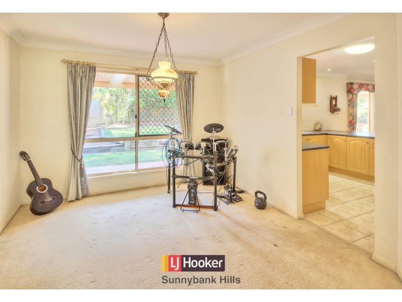 41 Nambung Place, Parkinson QLD 4115