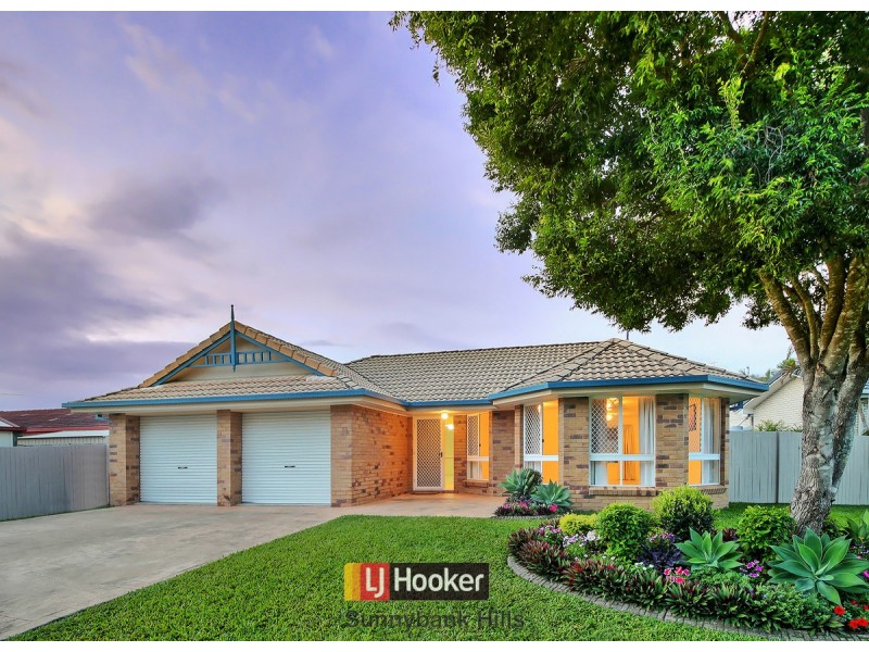 31 Swan Lake Crescent, Calamvale QLD 4116