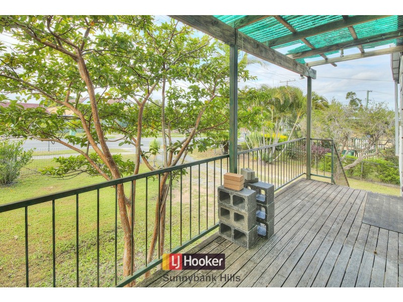 72 North Road, Woodridge QLD 4114