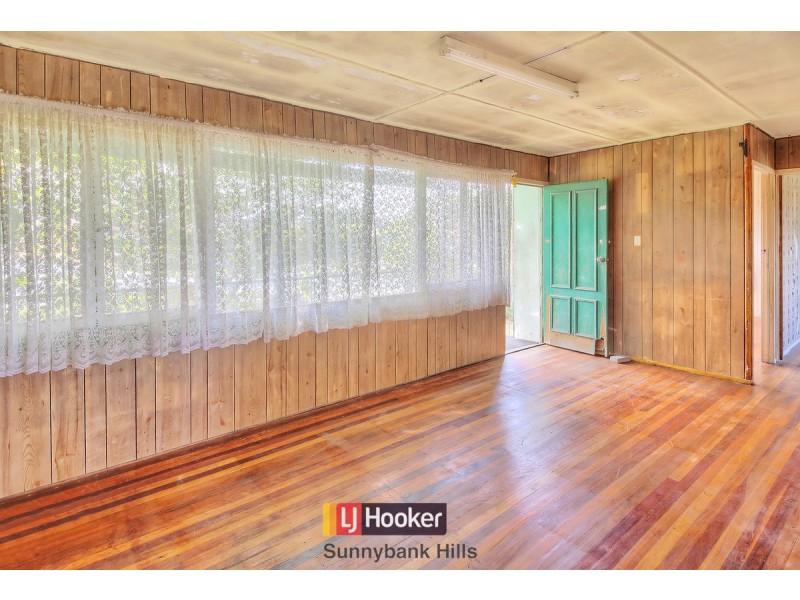 72 North Road, Woodridge QLD 4114