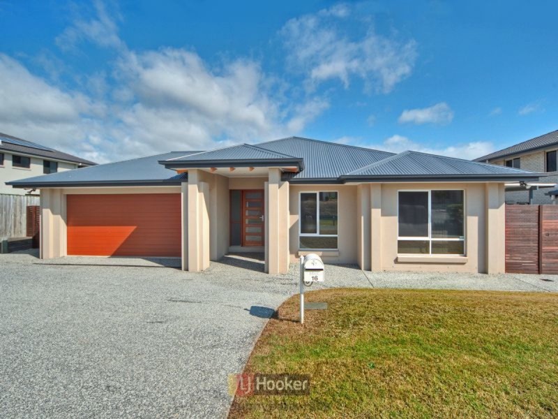 16 Larapinta Circuit, Parkinson QLD 4115
