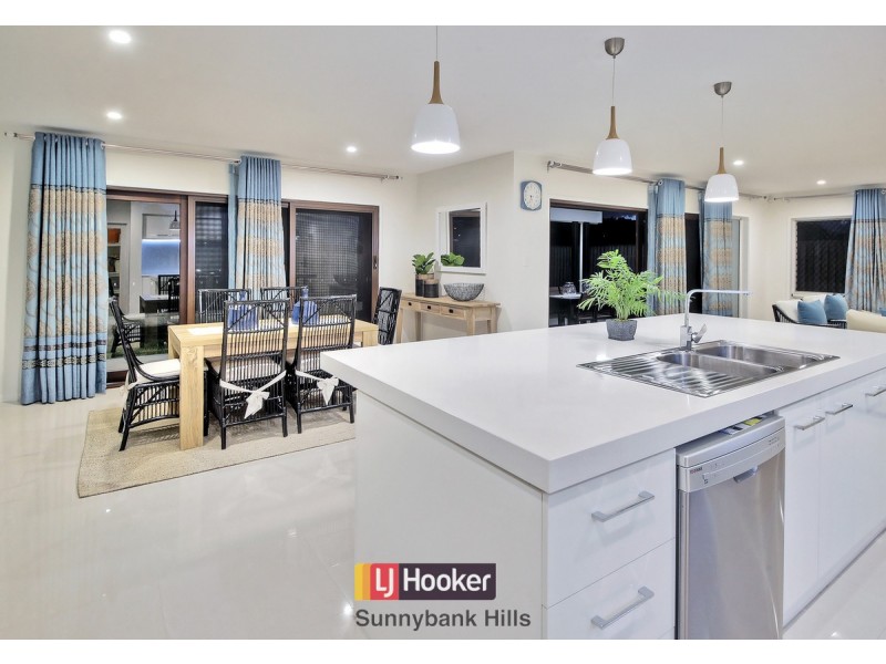 65 Skyview Avenue, Rochedale QLD 4123