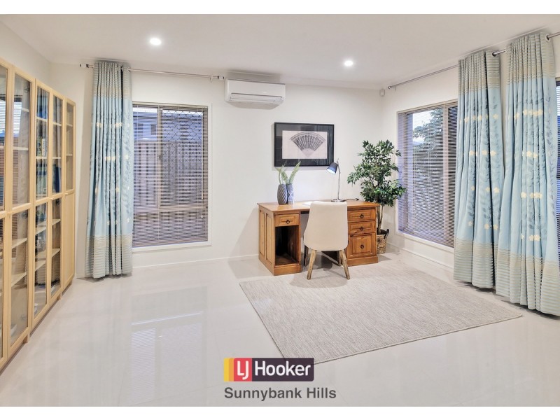 65 Skyview Avenue, Rochedale QLD 4123