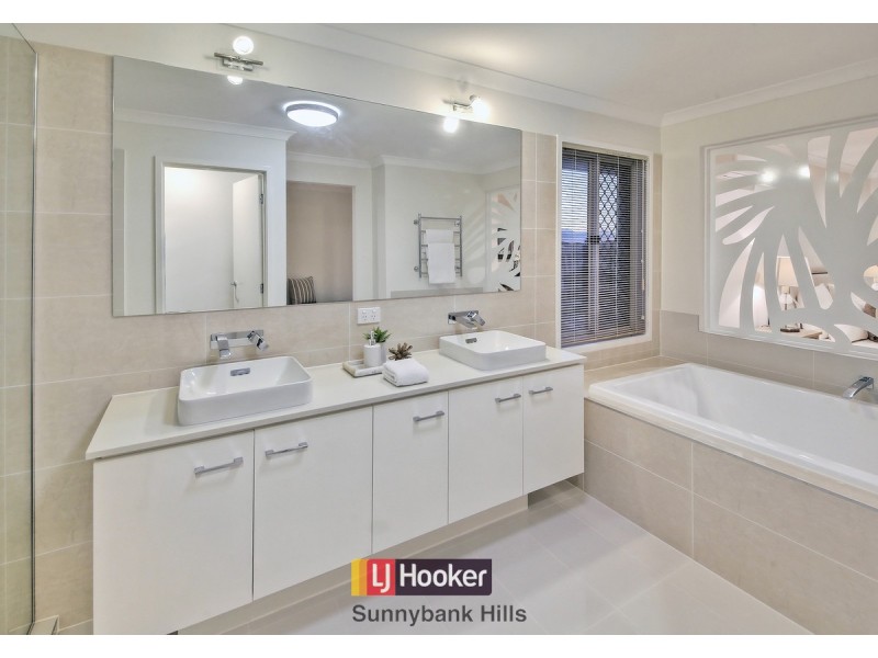 65 Skyview Avenue, Rochedale QLD 4123