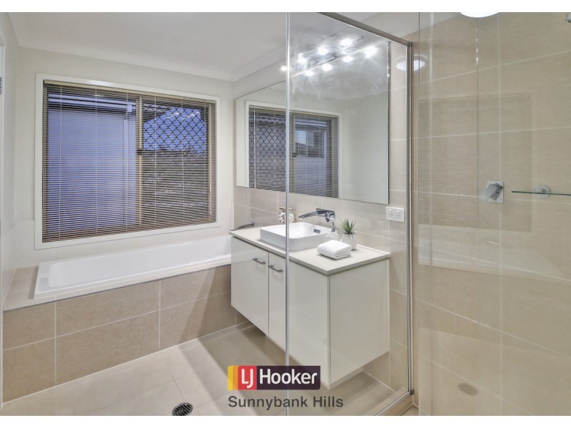 65 Skyview Avenue, Rochedale QLD 4123