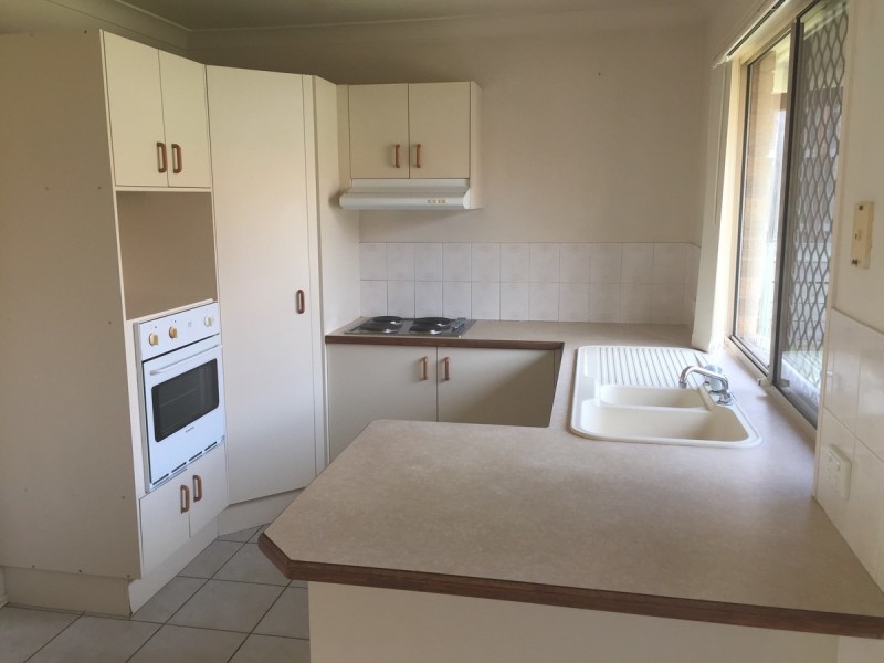 1 Lewis Place, Calamvale QLD 4116