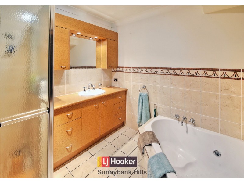 9 Waloden Place, Sunnybank QLD 4109