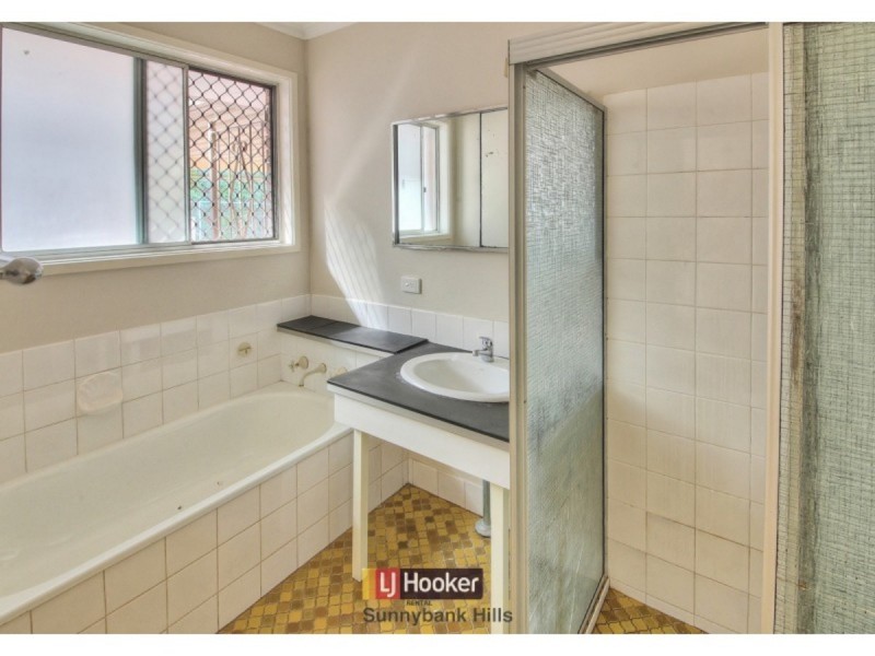 5 Hakea Street, Sunnybank QLD 4109