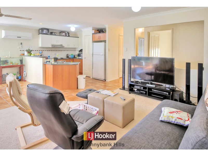 72 Manchester Street, Eight Mile Plains QLD 4113