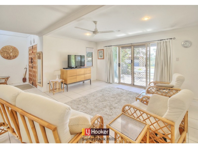 8 Viewpoint Street, Sunnybank Hills QLD 4109