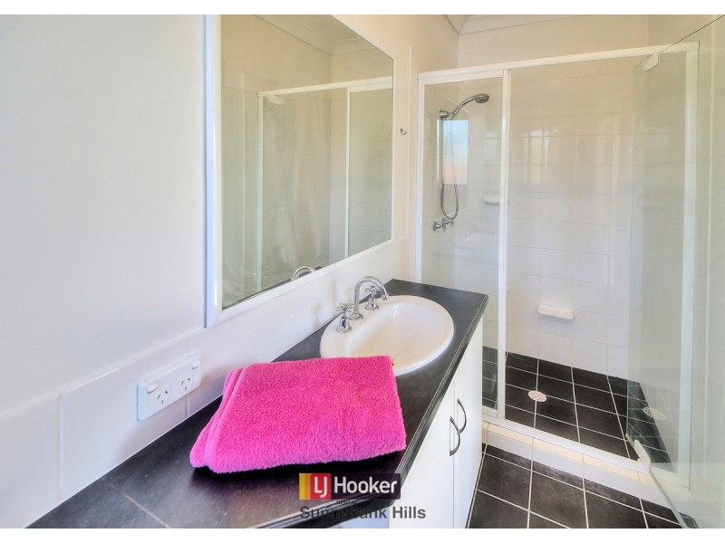 8 Viewpoint Street, Sunnybank Hills QLD 4109