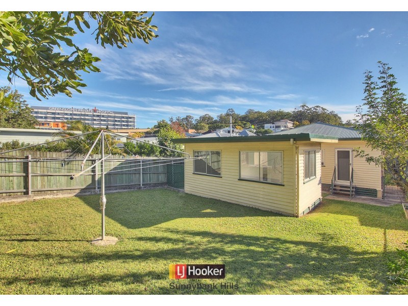 92 Cedar Street, Greenslopes QLD 4120