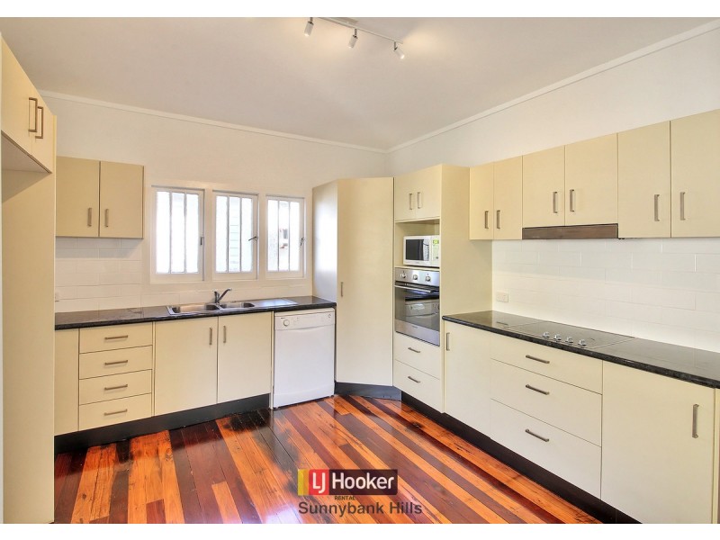 92 Cedar Street, Greenslopes QLD 4120