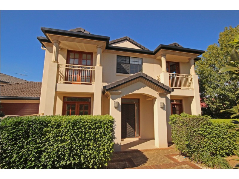 99 Franquin Crescent, Eight Mile Plains QLD 4113