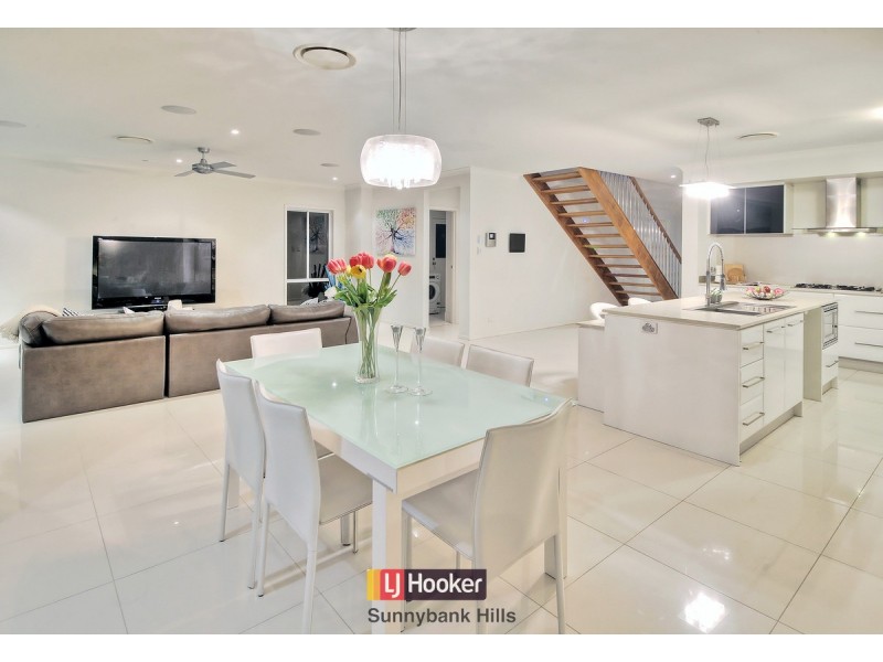 13 Ngairi Close, Eight Mile Plains QLD 4113