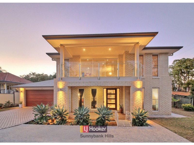 13 Ngairi Close, Eight Mile Plains QLD 4113