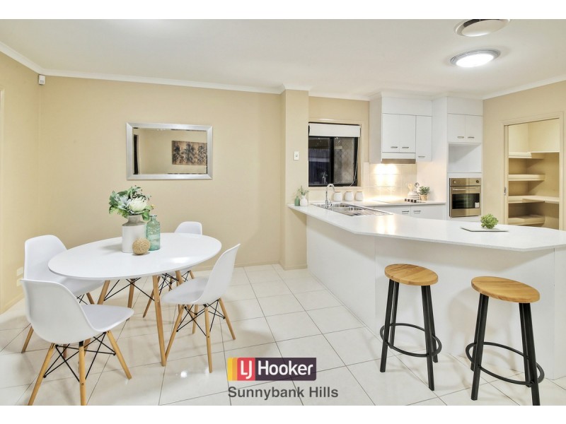 24 Avonlea Place, Eight Mile Plains QLD 4113