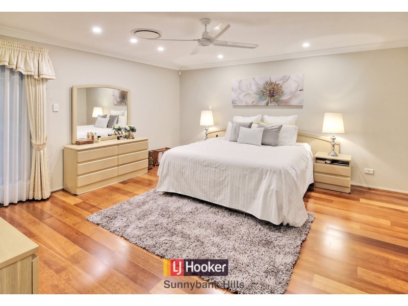 2 Azzure Street, Eight Mile Plains QLD 4113