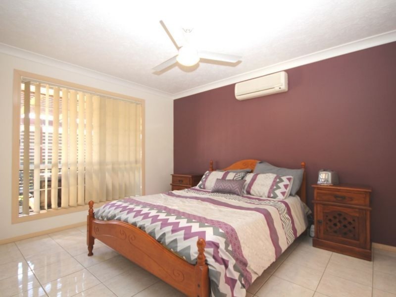 7 Orania Crescent, Calamvale QLD 4116