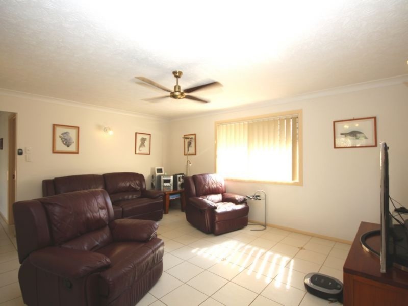 7 Orania Crescent, Calamvale QLD 4116