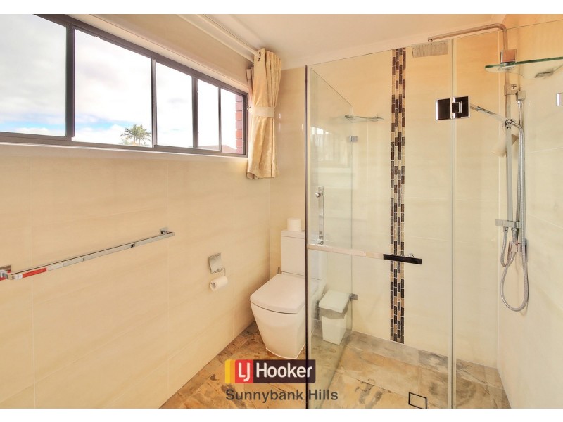 28 Faringdon Street, Robertson QLD 4109