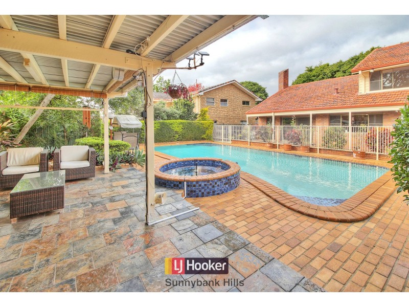 28 Faringdon Street, Robertson QLD 4109