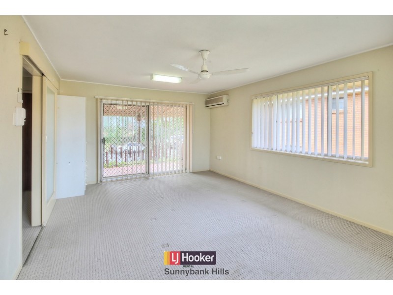20 Blackwattle Street, Macgregor QLD 4109
