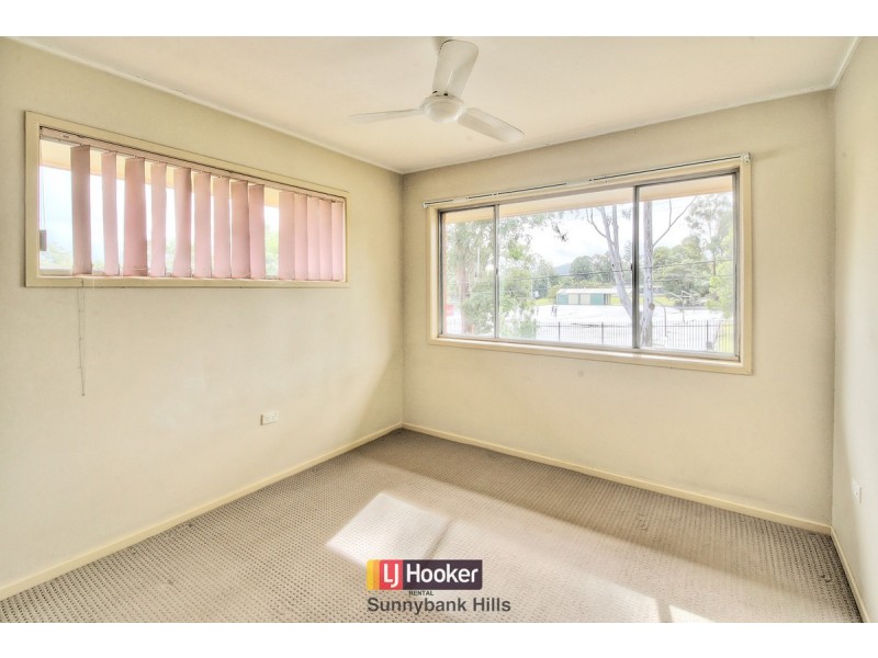 20 Blackwattle Street, Macgregor QLD 4109