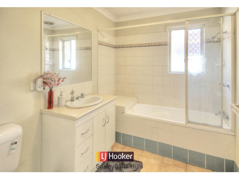 18 Tyrone Place, Acacia Ridge QLD 4110