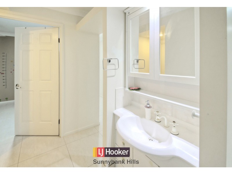 20 Richmond Street, Calamvale QLD 4116