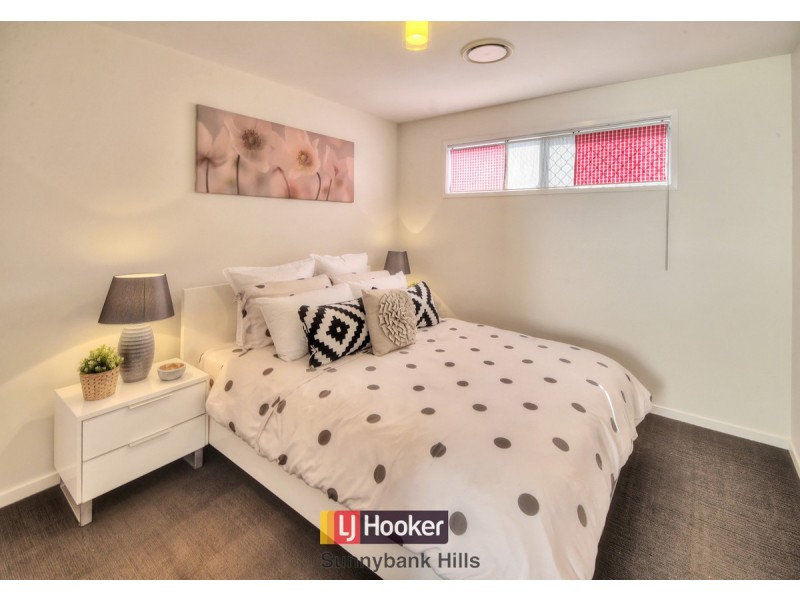 23 Collett Street, Eight Mile Plains QLD 4113