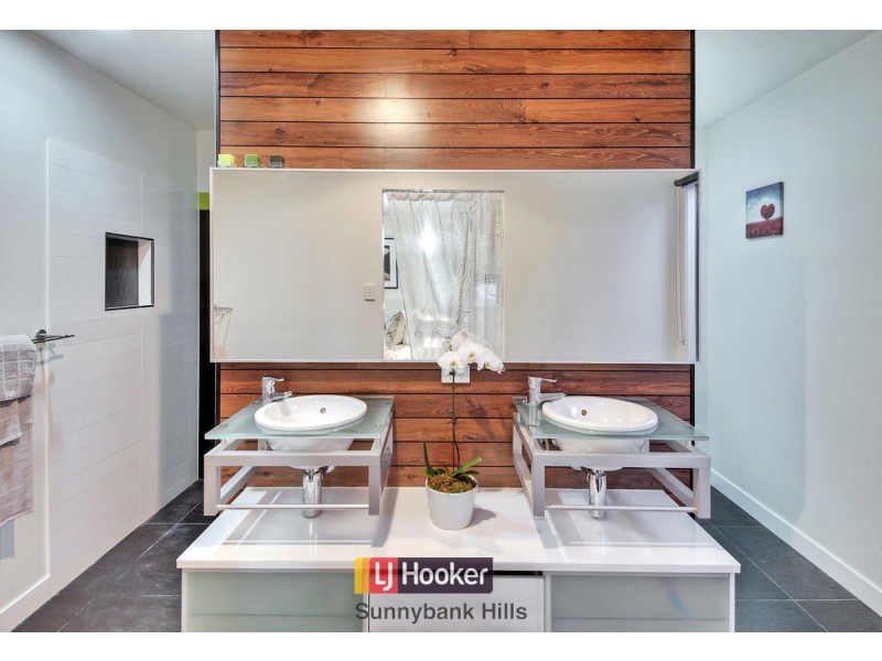 23 Collett Street, Eight Mile Plains QLD 4113