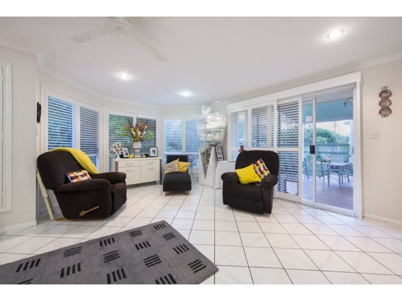 348 Warrigal Road, Eight Mile Plains QLD 4113