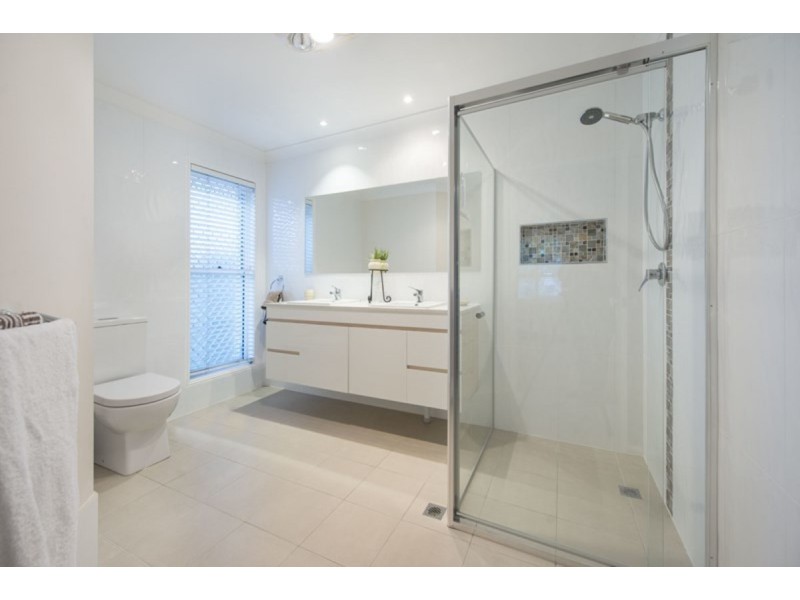 348 Warrigal Road, Eight Mile Plains QLD 4113