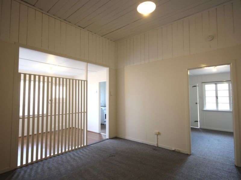 3/17 Woodford Street, Holland Park West QLD 4121